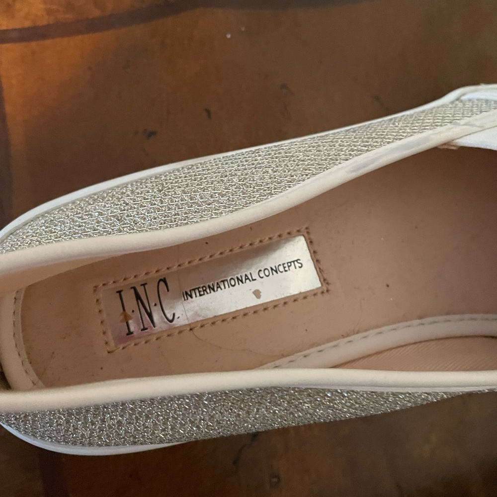 I.N.C International Concepts Macy’s Bling Sneakers - Picture 4 of 9